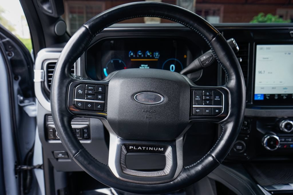Used 2025 Ford F450 Platinum w/ FX4 Off-Road Package AWD/4WD image 22