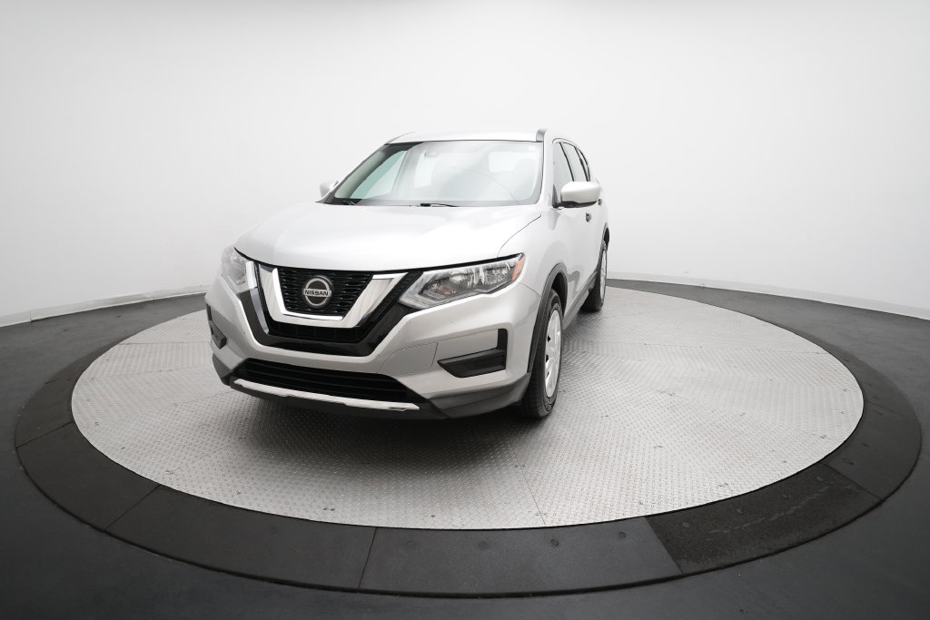 Used 2020 Nissan Rogue S AWD/4WD image 12