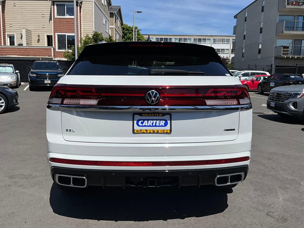 New 2025 Volkswagen Atlas Cross Sport SEL Premium R-Line image 8