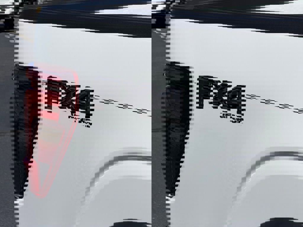 New 2026 Ford F150 Lariat w/ Equipment Group 501A Mid image 8