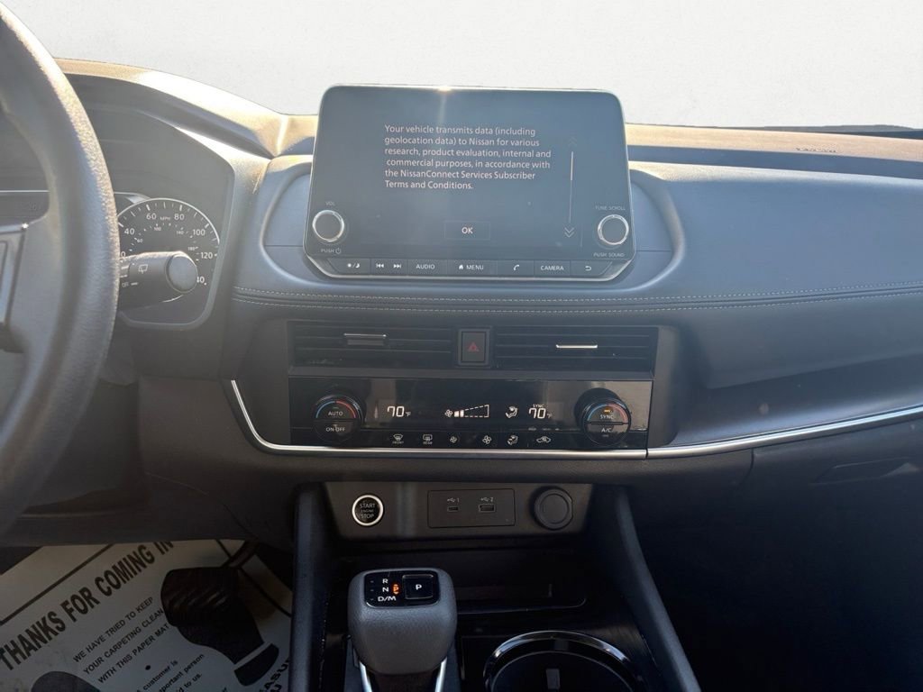 Used 2023 Nissan Rogue SV image 18