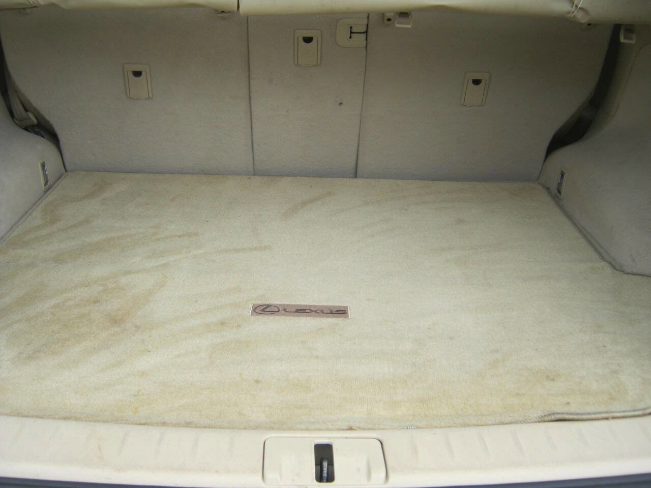 Used 2012 Lexus RX 350 FWD w/ Premium Pkg image 17