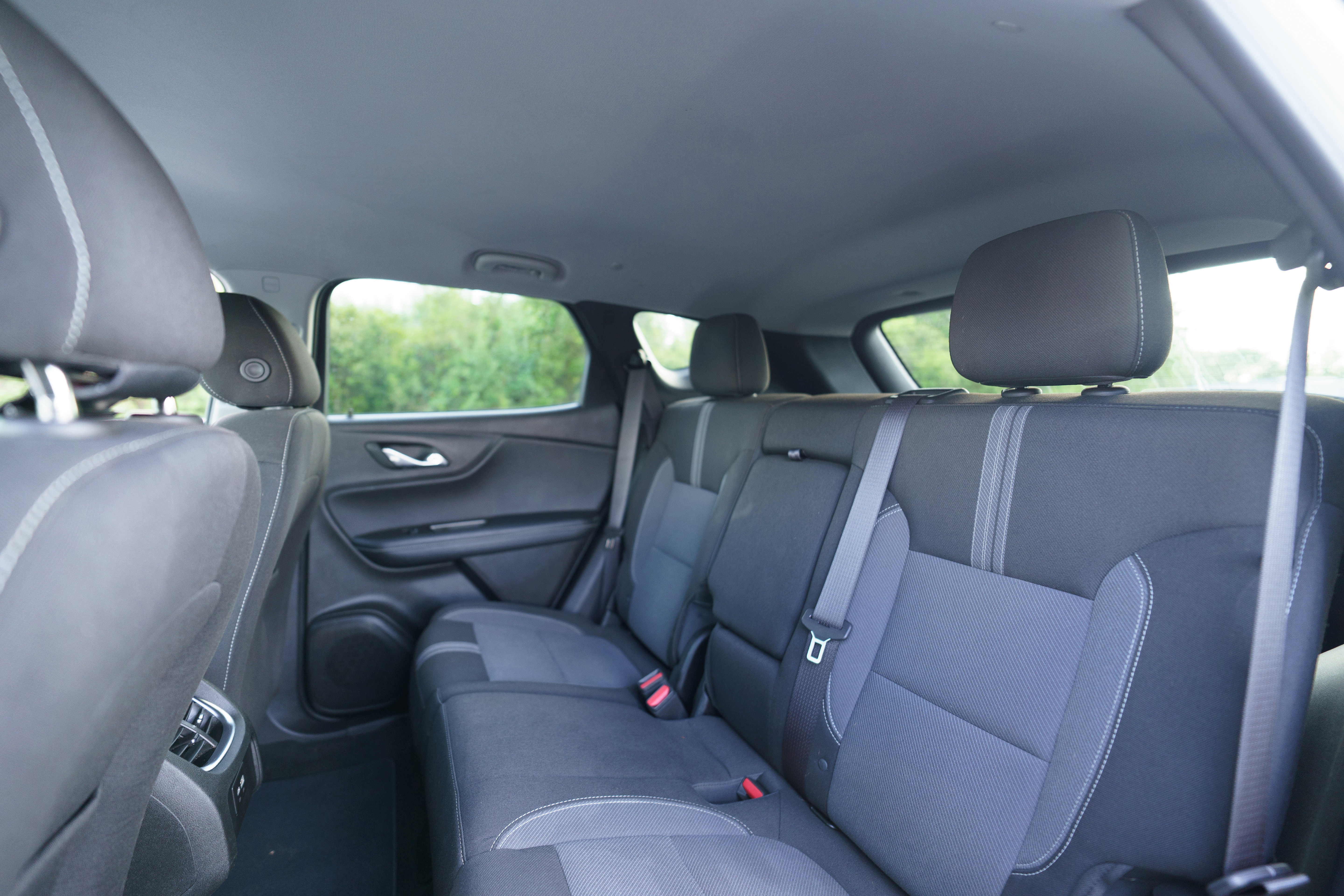 Used 2024 Chevrolet Blazer LT image 9