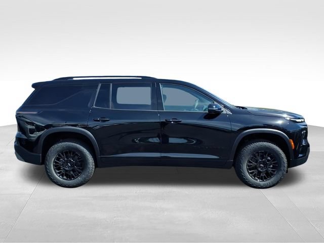 New 2027 Chevrolet Traverse Z71 w/ LPO, Illumination Package AWD/4WD image 2