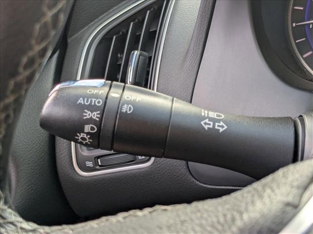 Used 2018 INFINITI Q60 3.0t Luxe image 6