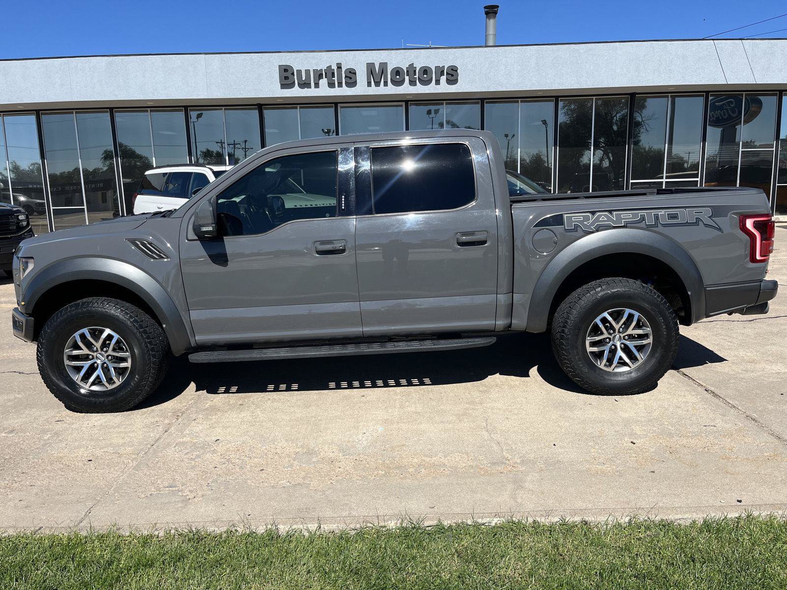 Certified 2018 Ford F150 Raptor w/ Equipment Group 802A Luxury AWD/4WD image 1