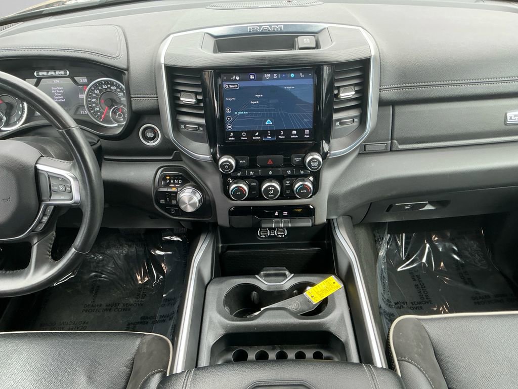 Used 2024 RAM 1500 Laramie image 11