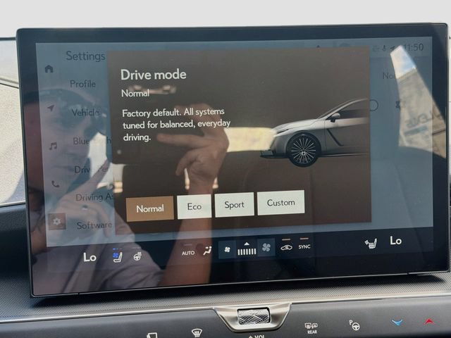 New 2026 Lexus ES 350h AWD w/ Cold Area Package image 28