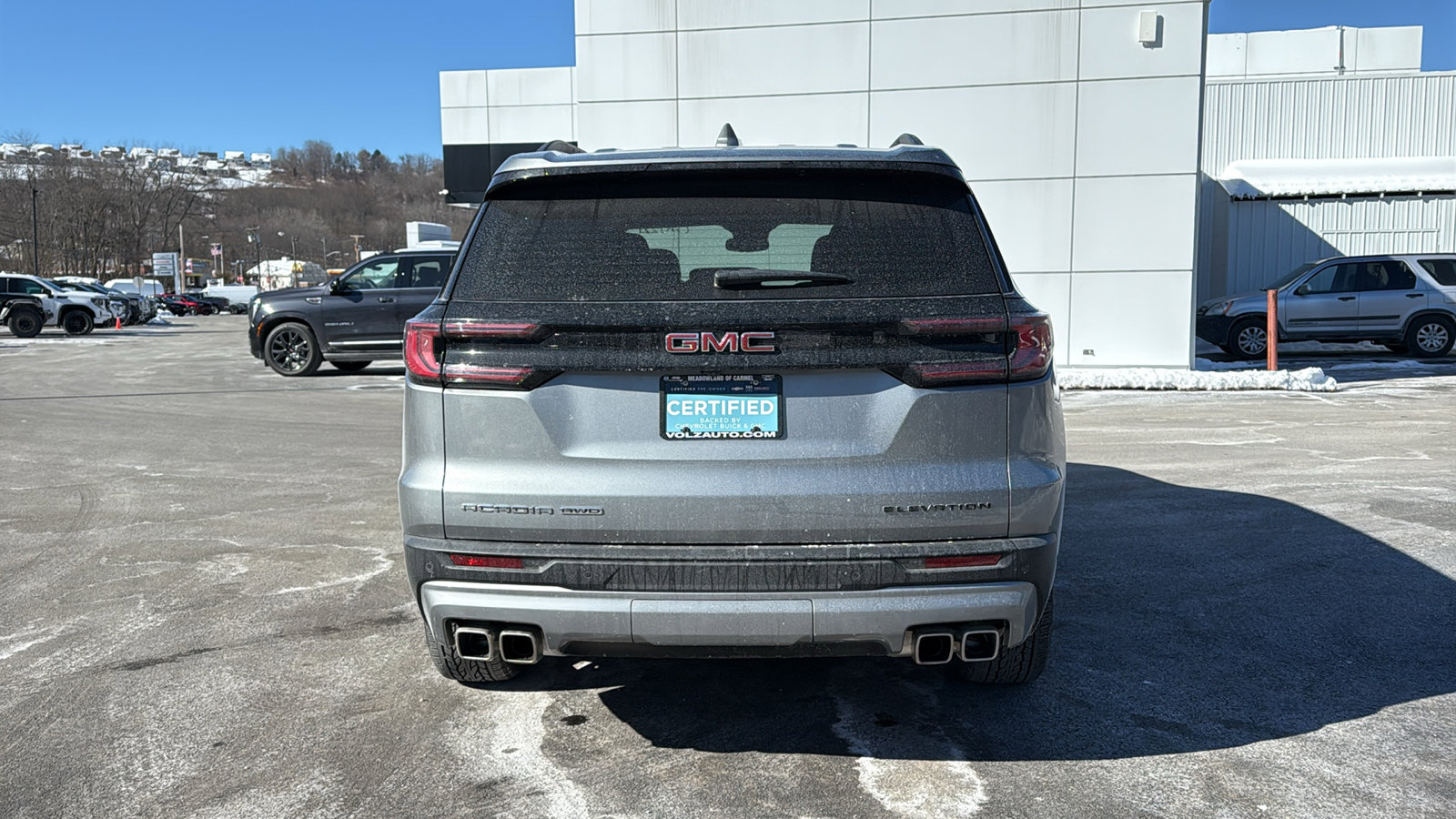 Used 2025 GMC Acadia Elevation w/ Elevation Premium Package AWD/4WD image 5