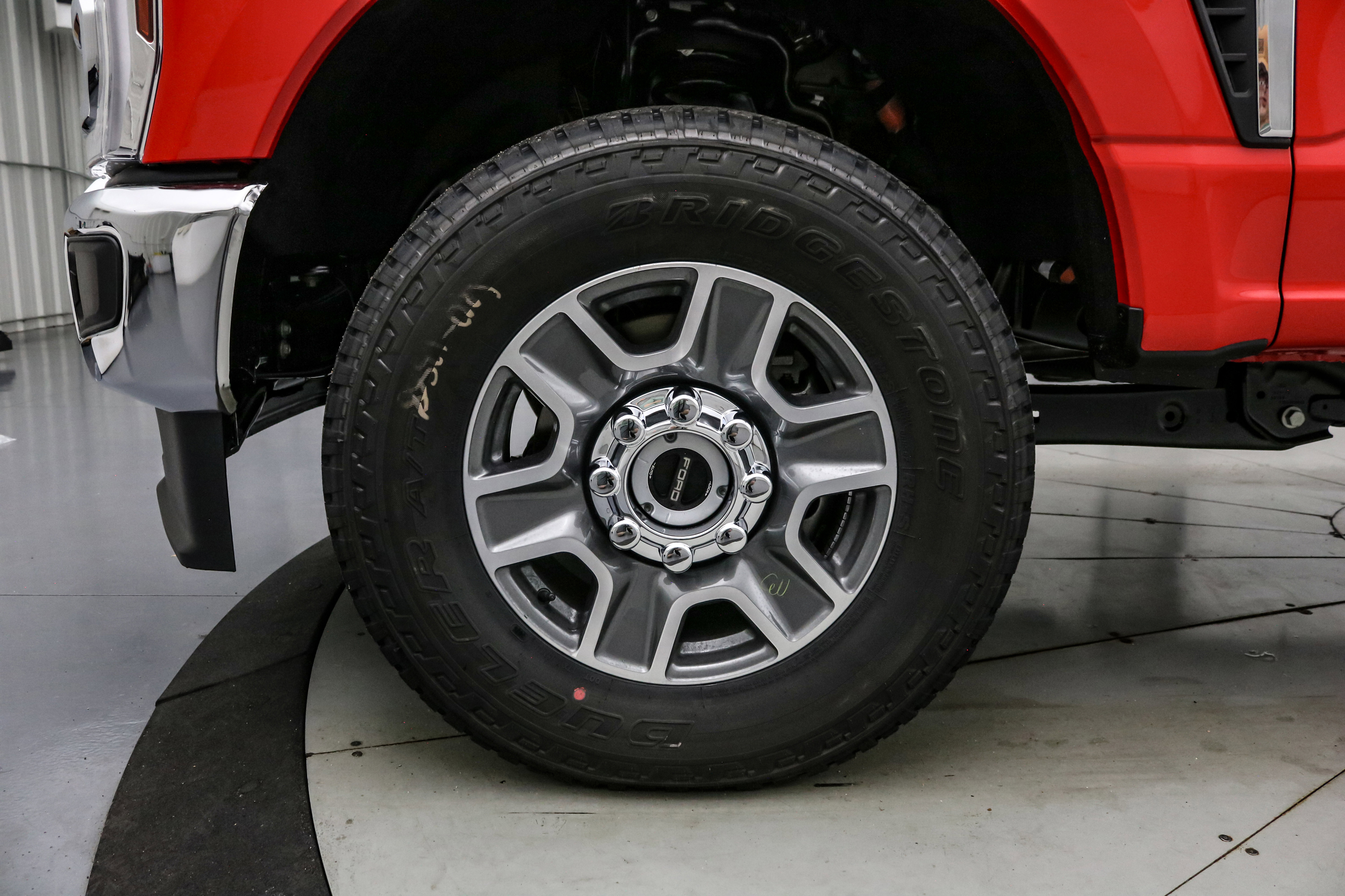 New 2026 Ford F350 Lariat image 11