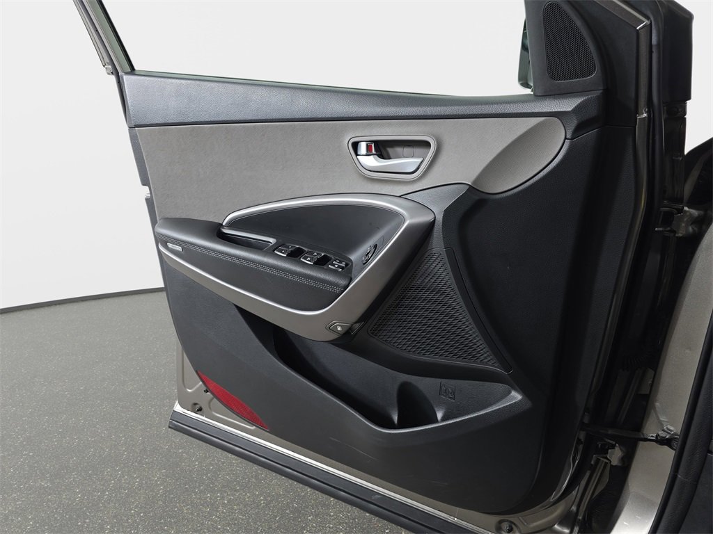 Used 2017 Hyundai Santa Fe Sport image 28