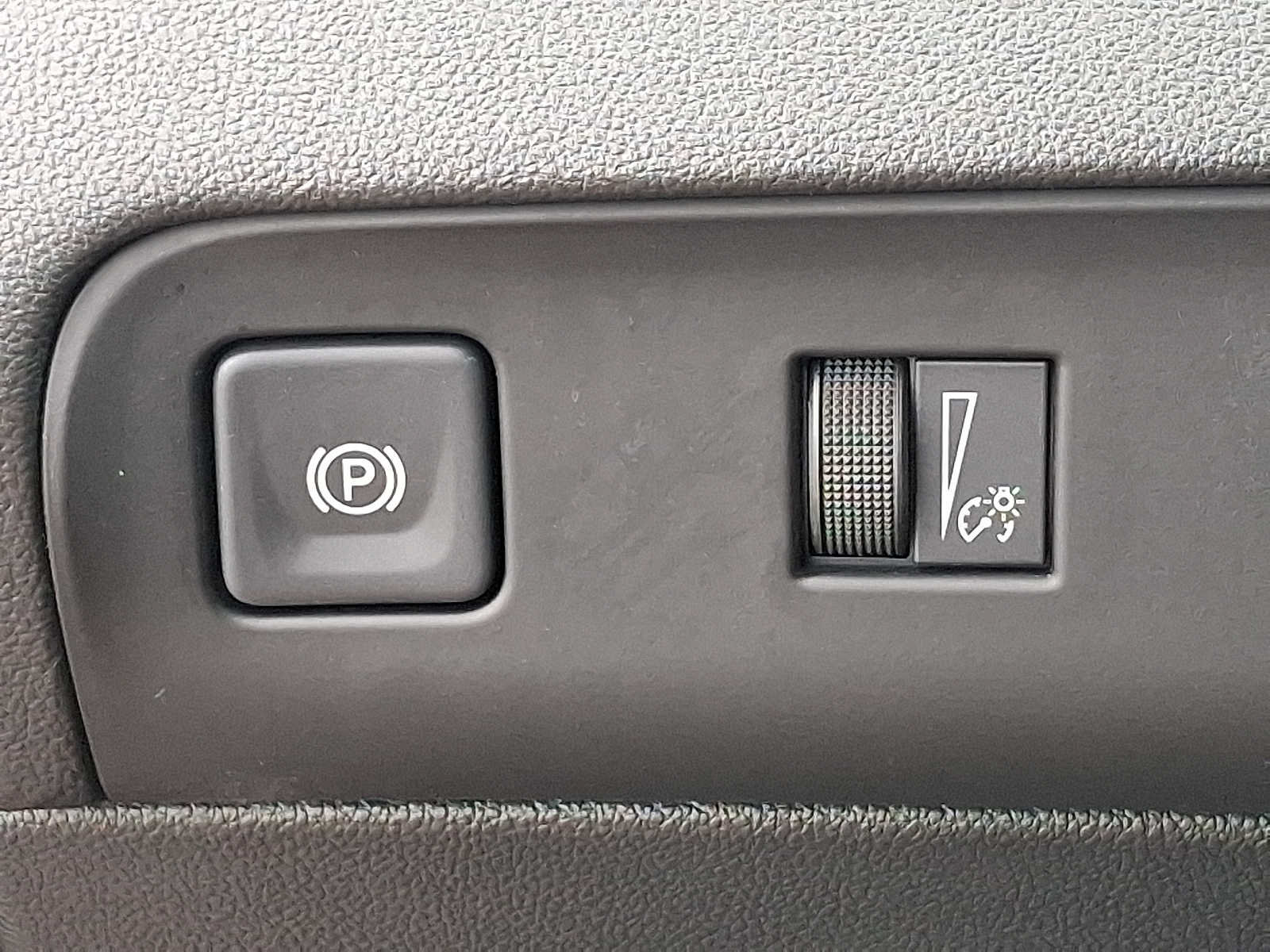 Certified 2023 Buick Enclave Essence FWD image 23