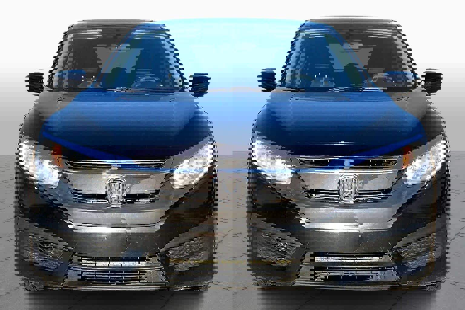 Certified 2017 Honda Civic EX image 3