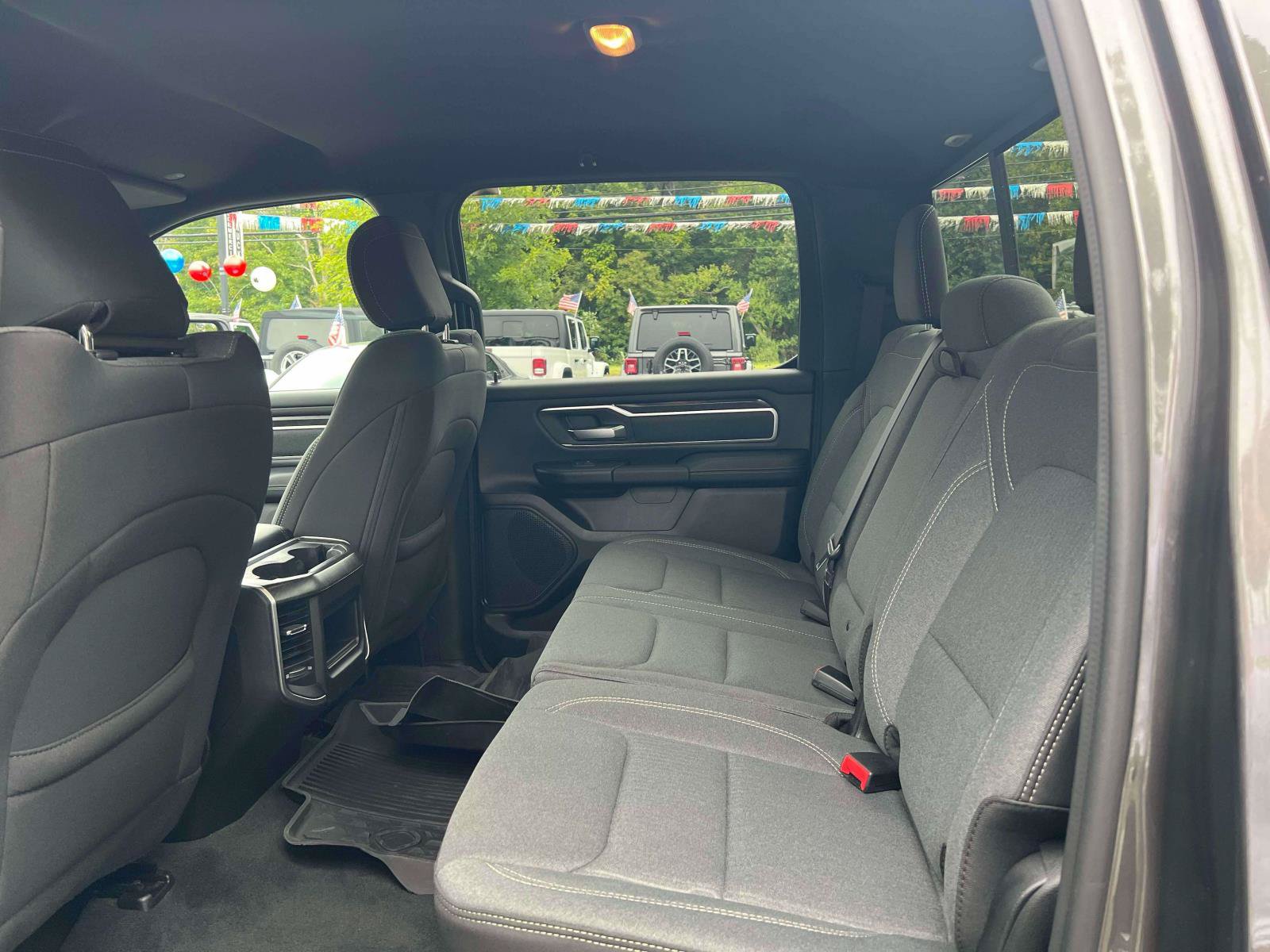 Used 2022 RAM 1500 Big Horn AWD/4WD image 28