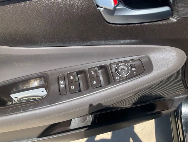 Used 2019 Hyundai Santa Fe SEL FWD image 5