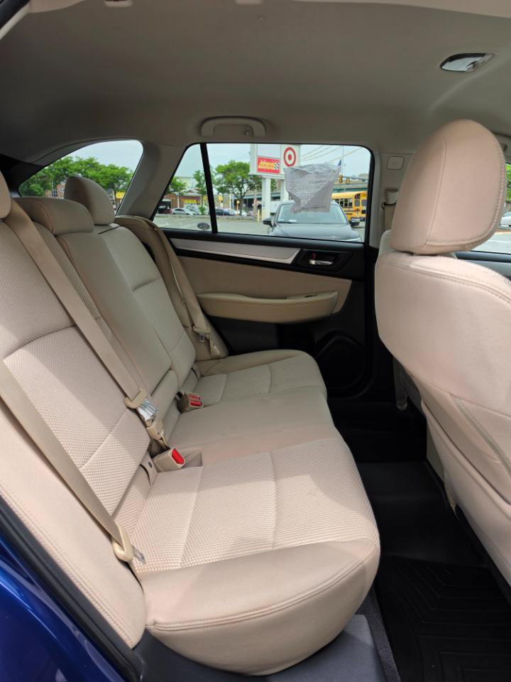 Used 2017 Subaru Outback 2.5i Premium AWD/4WD image 13