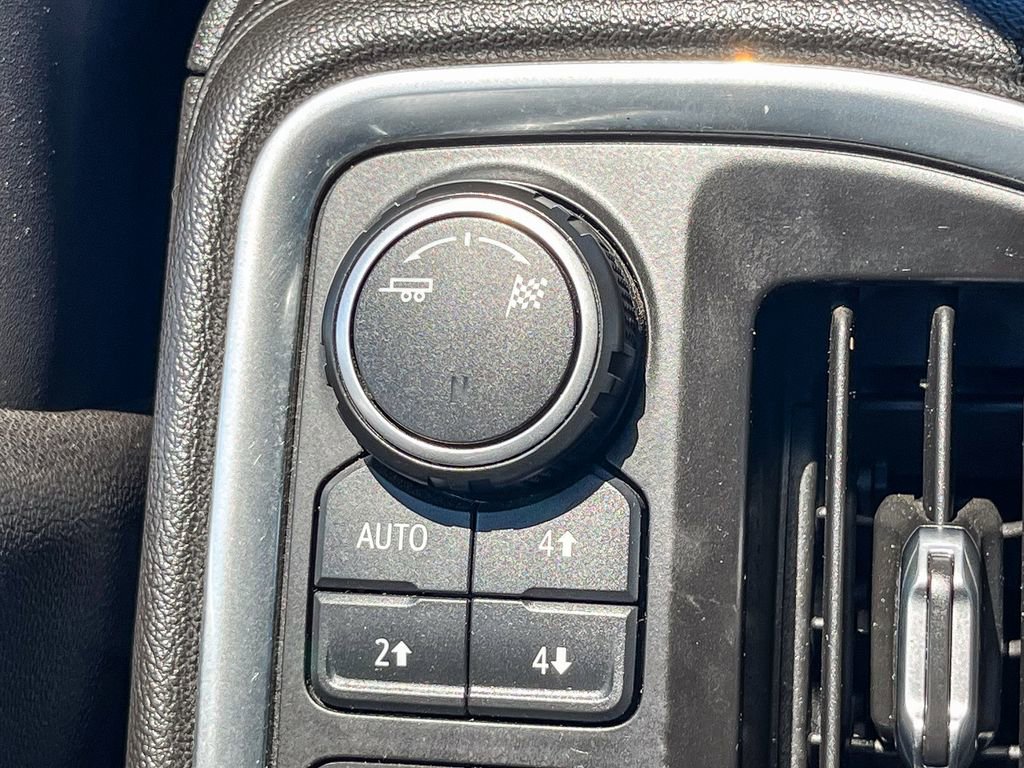 Used 2019 Chevrolet Silverado 1500 LT Trail Boss image 50