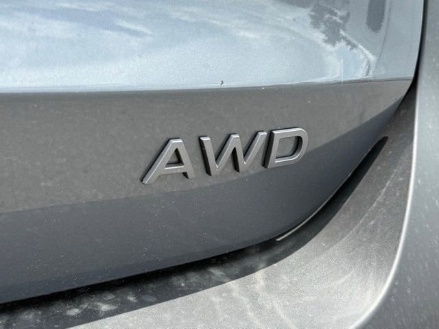 New 2025 Nissan Kicks SV image 15