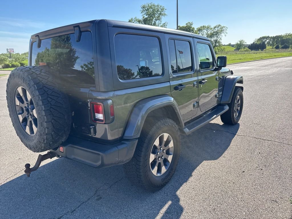 Used 2018 Jeep Wrangler Unlimited Sahara w/ Cold Weather Group AWD/4WD image 5