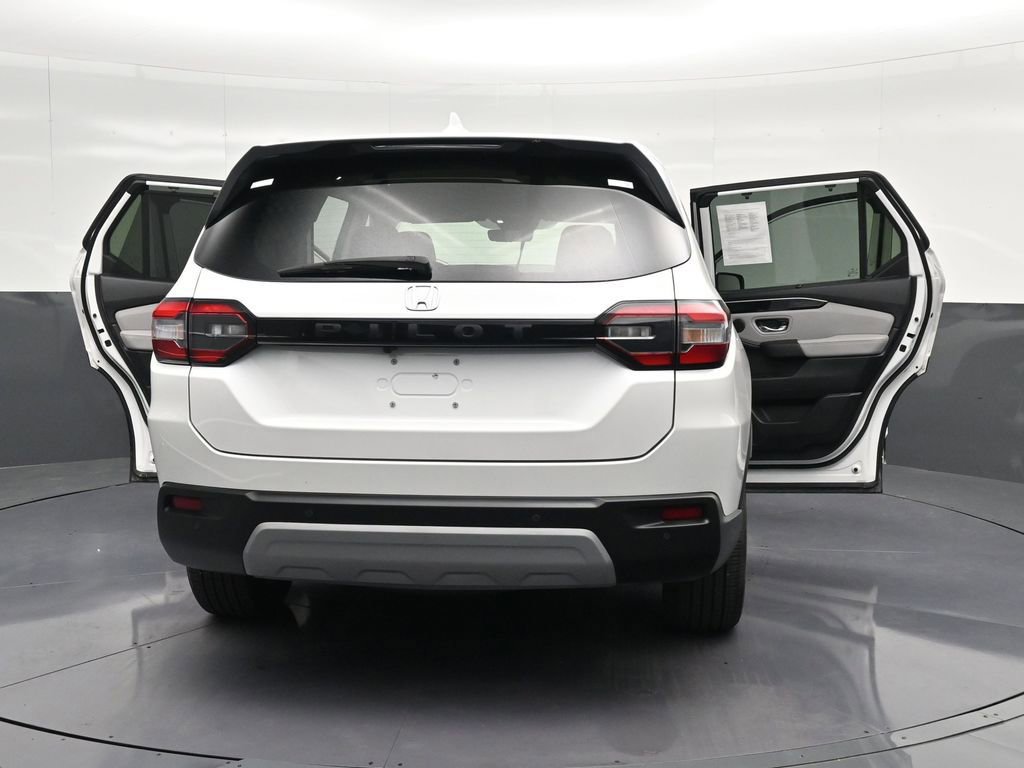 Used 2025 Honda Pilot EX-L image 40
