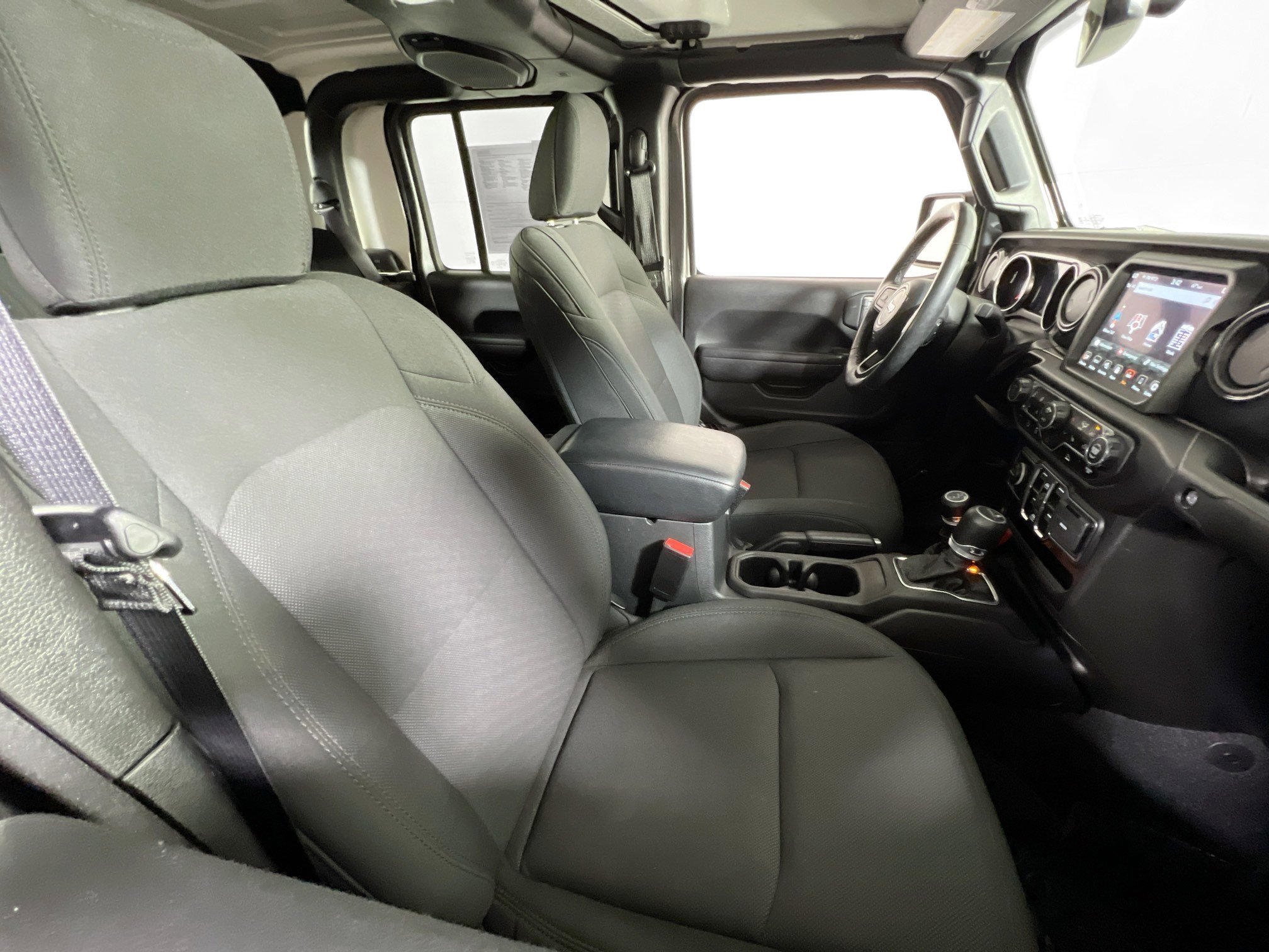 Used 2022 Jeep Gladiator Sport image 27