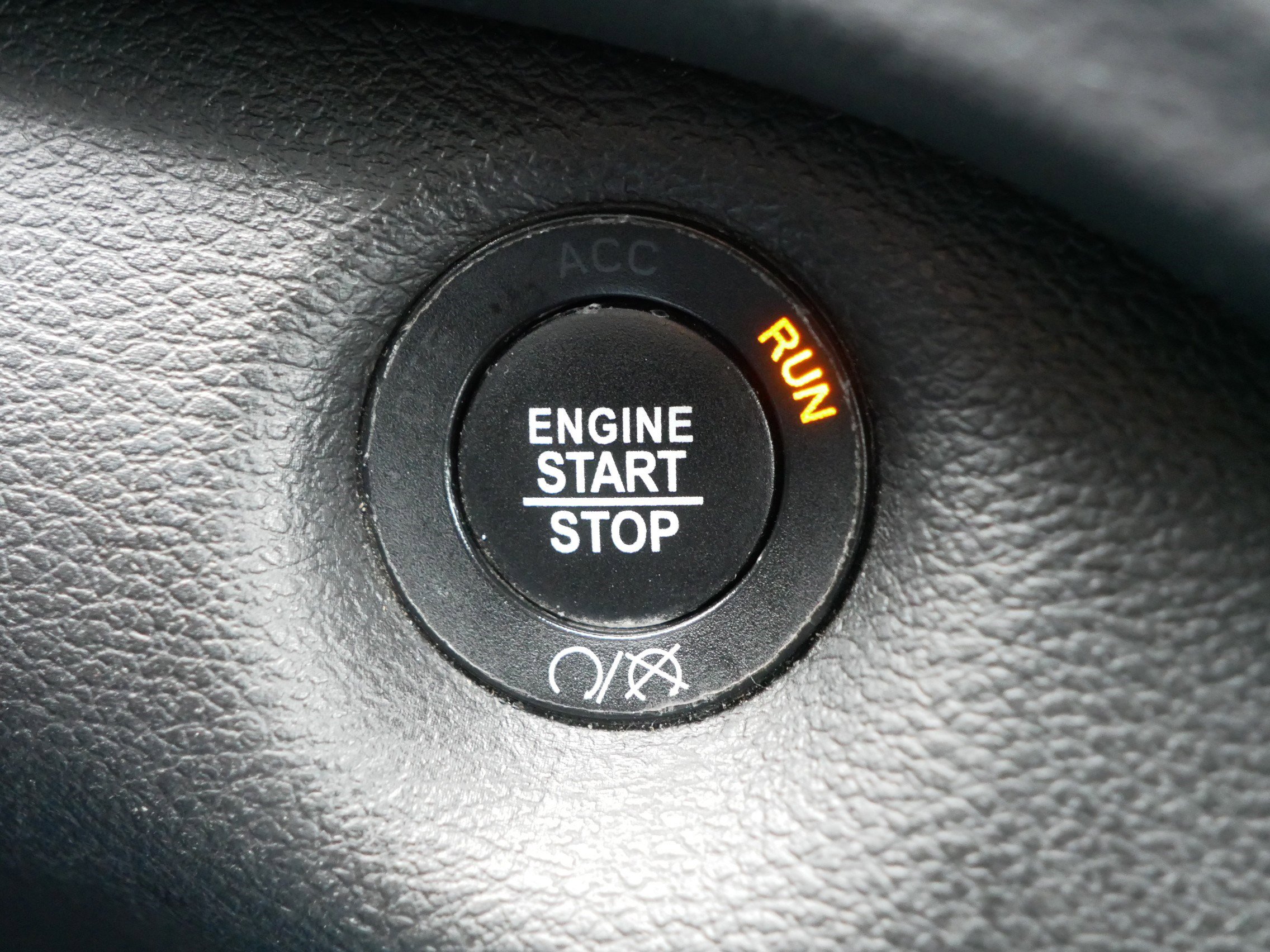 Used 2019 Jeep Cherokee Limited w/ Trailer Tow Group image 29