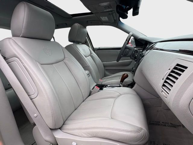 Used 2010 Cadillac DTS Premium w/ Driver Awareness Package image 27