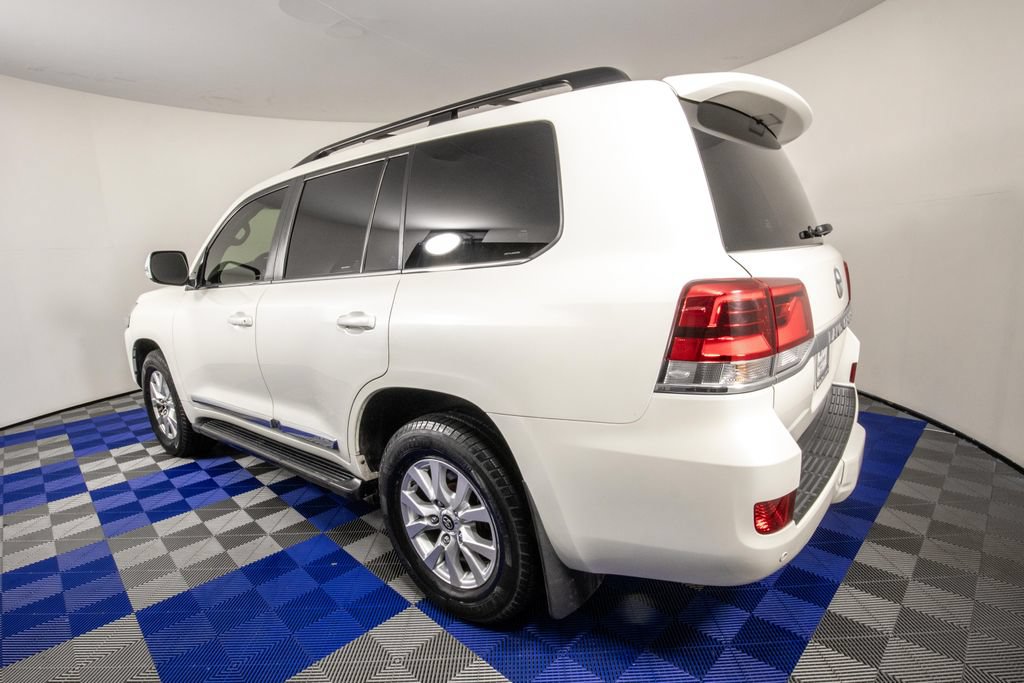 Used 2019 Toyota Land Cruiser AWD/4WD image 7