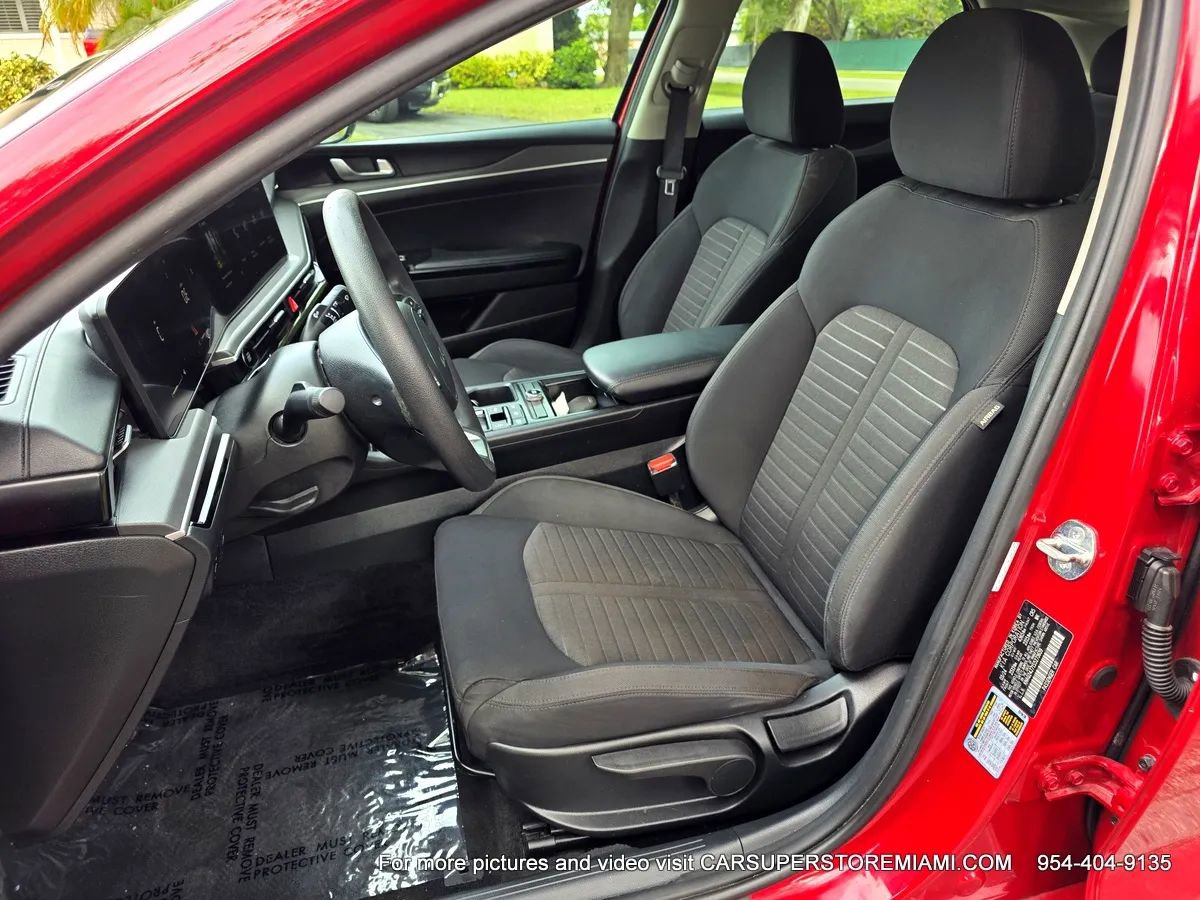 Used 2025 Kia K5 LXS image 24
