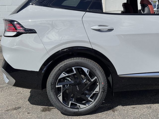 New 2025 Kia Sportage SX image 6