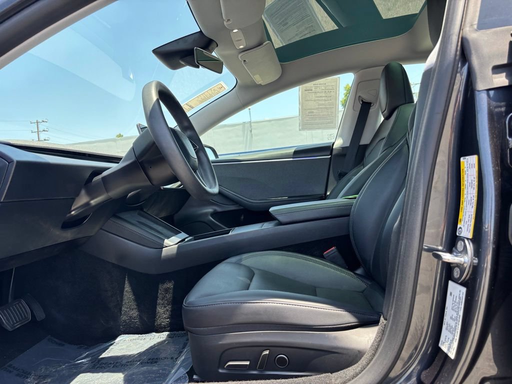 Used 2025 Tesla Model 3 Long Range RWD image 19
