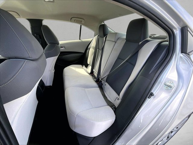 Used 2021 Toyota Corolla LE FWD image 28