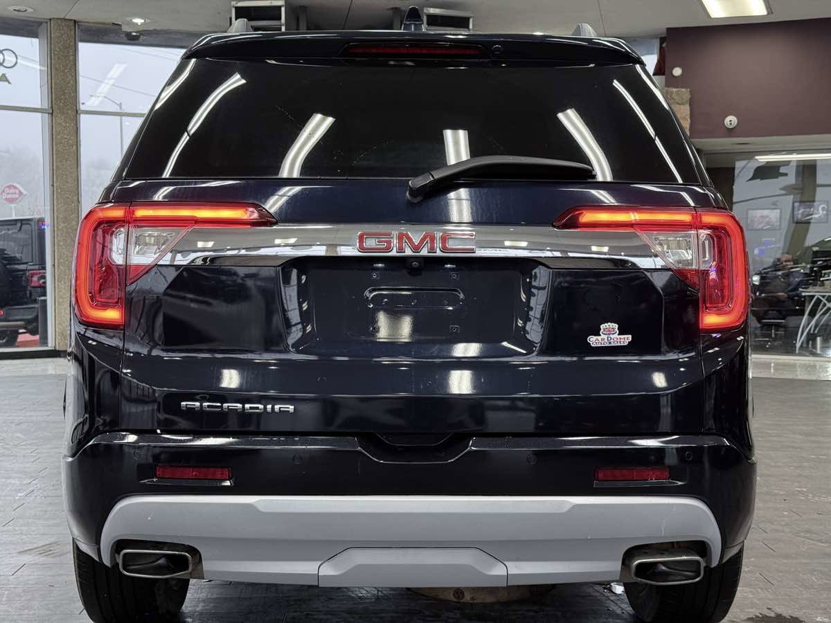 Used 2021 GMC Acadia Denali w/ Trailering Package FWD image 13
