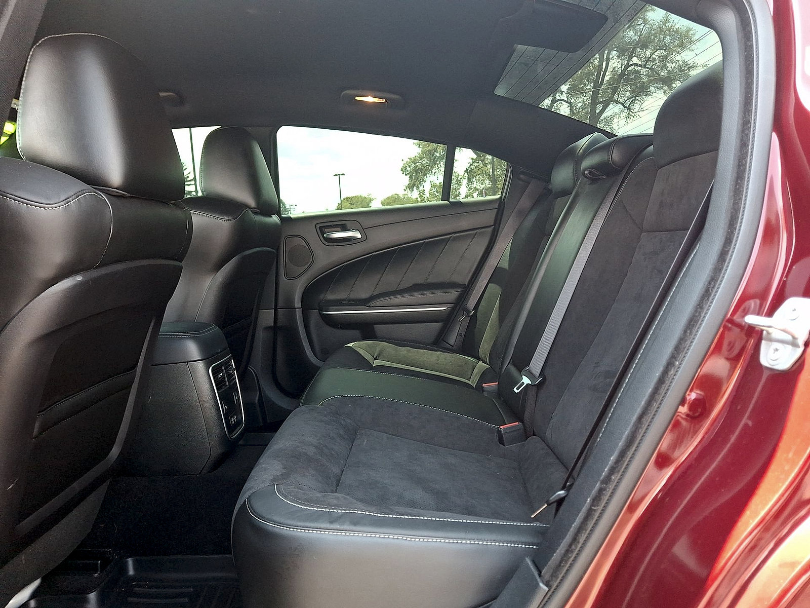 Used 2022 Dodge Charger Scat Pack RWD image 20