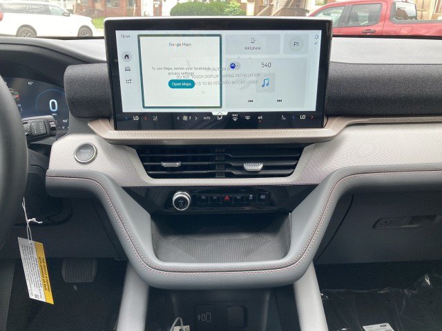 New 2026 Ford Explorer Active w/ Active Comfort Package AWD/4WD image 15