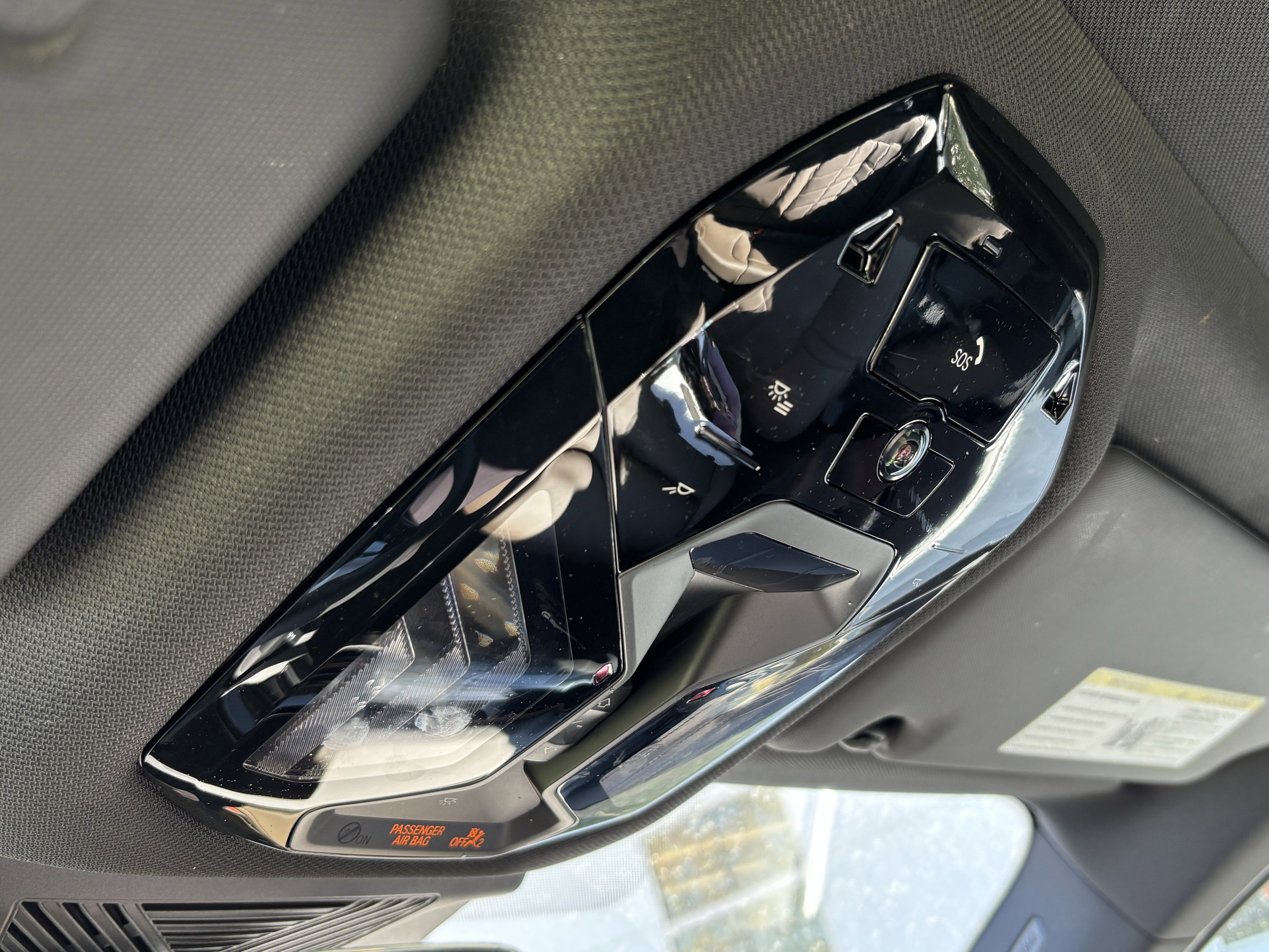 Certified 2025 BMW 530i image 28