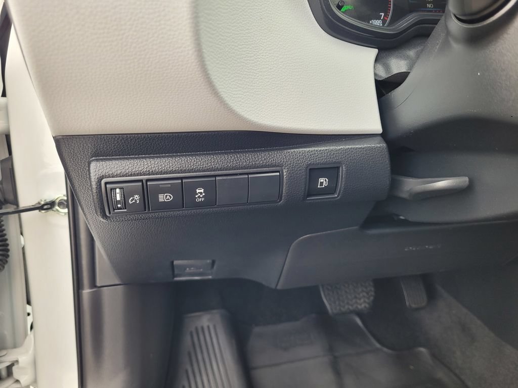 Used 2024 Toyota Corolla Hybrid Sedan FWD image 25