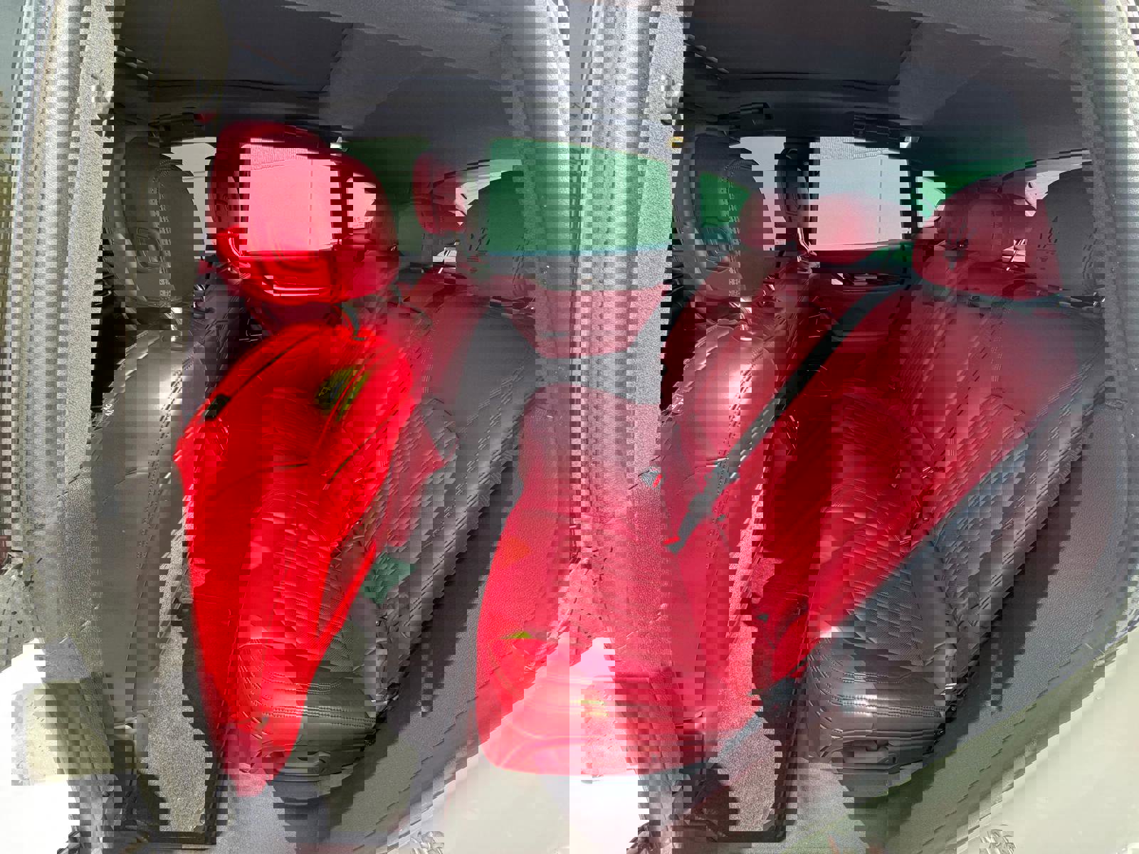 Used 2018 Maserati Levante GranLusso image 4