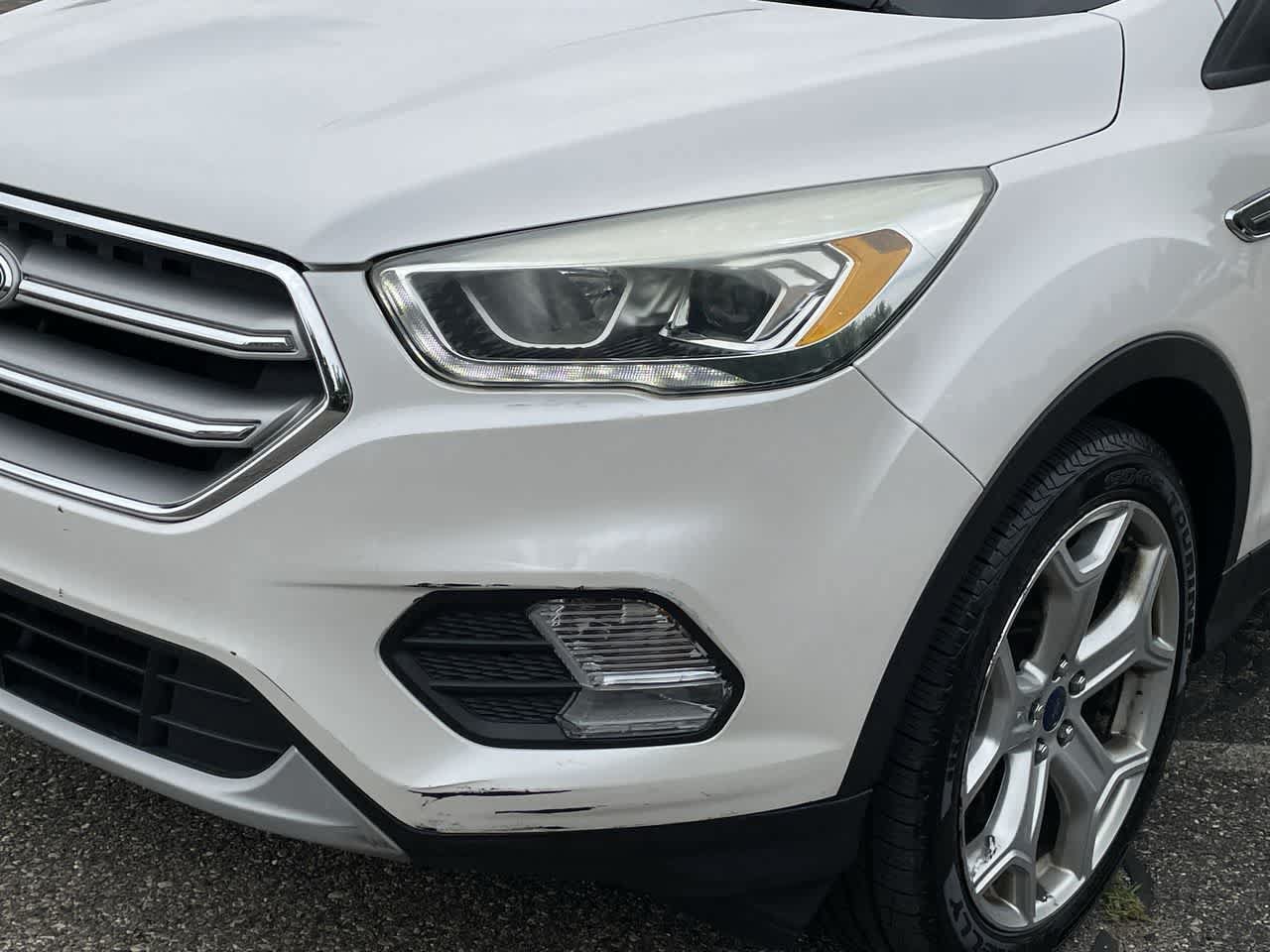 Used 2017 Ford Escape Titanium AWD/4WD image 44