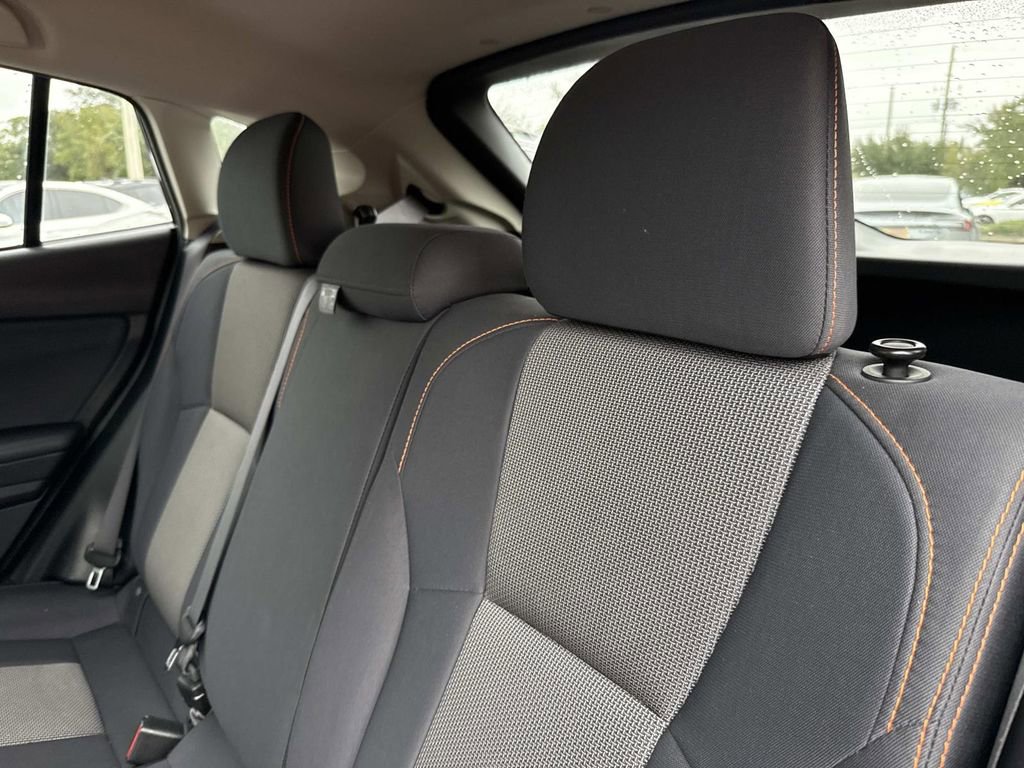 Used 2018 Subaru Crosstrek 2.0i Premium w/ Eyesight System image 15