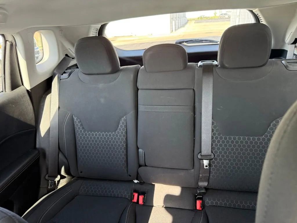 Used 2019 Jeep Compass Sport AWD/4WD image 17