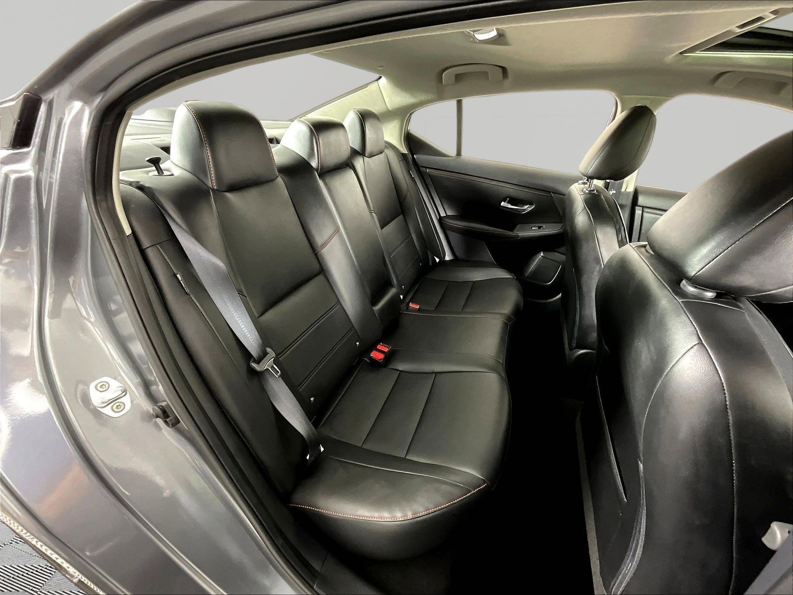 Certified 2024 Nissan Sentra SR w/ SR Premium Package FWD image 25