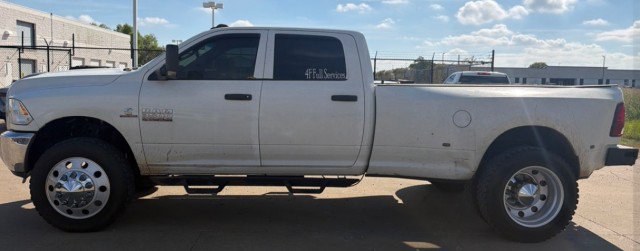 Used 2018 RAM 3500 Tradesman w/ Chrome Appearance Group AWD/4WD image 3