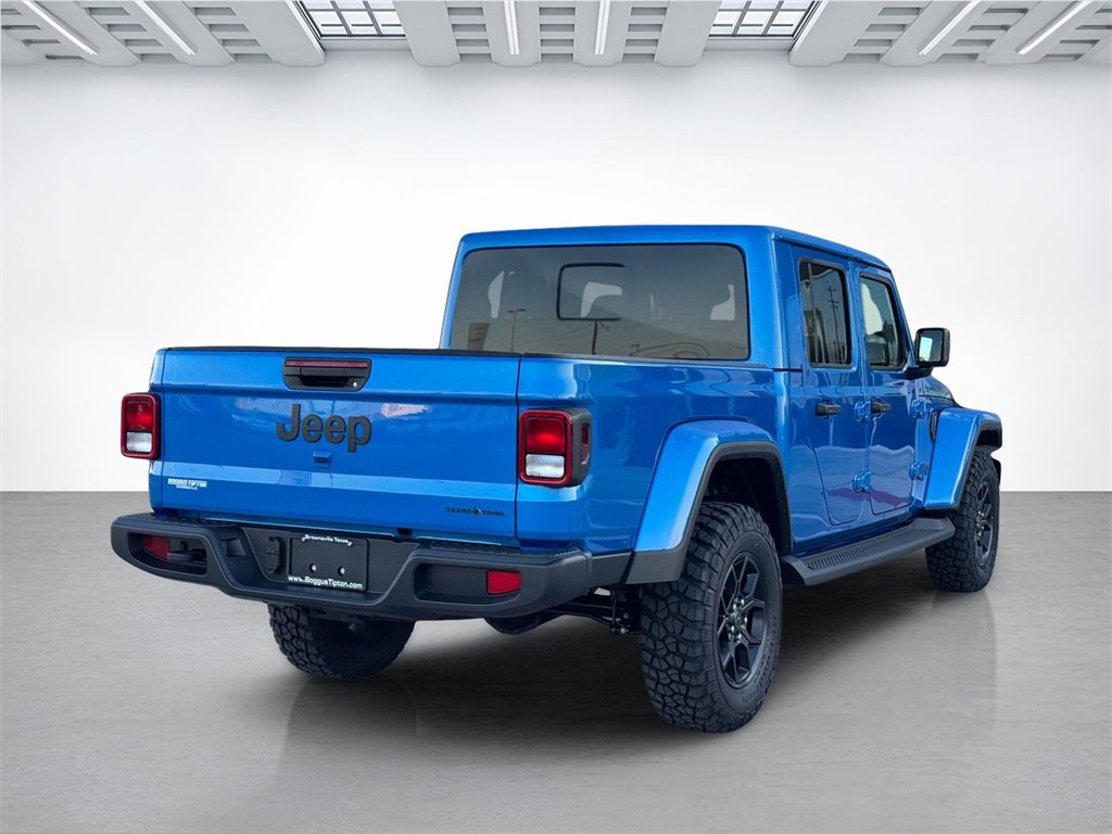 New 2025 Jeep Gladiator Sport image 5