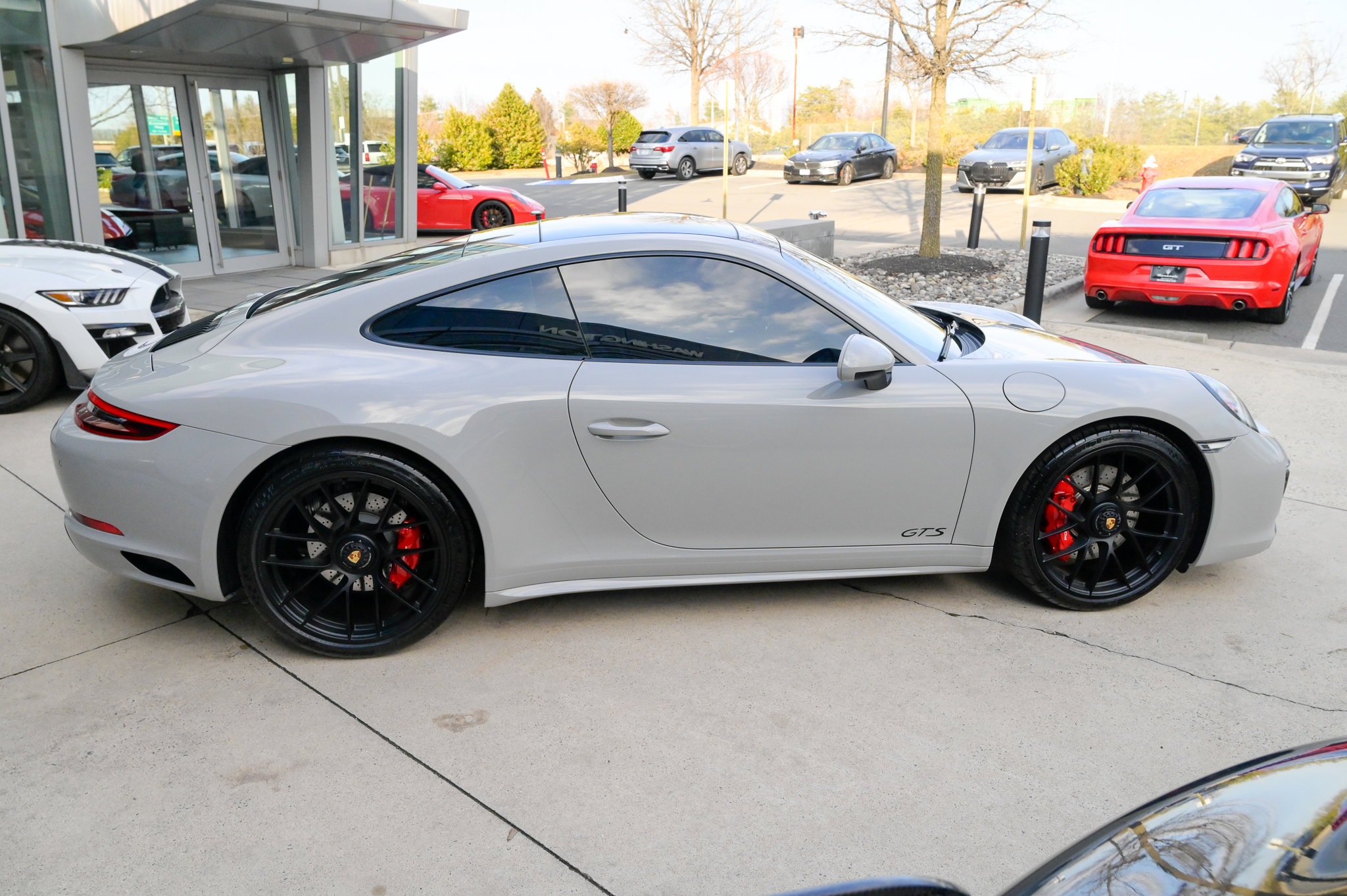 Used 2019 Porsche 911 Carrera GTS image 4
