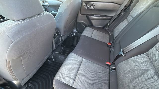 Certified 2024 Nissan Rogue SV image 24