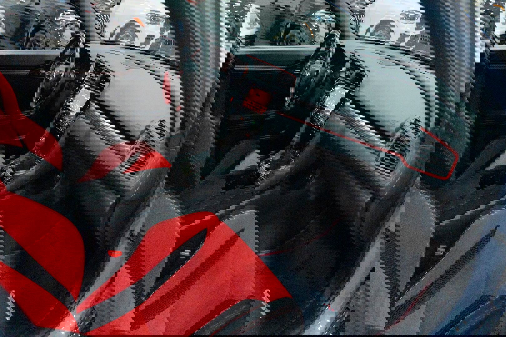 Used 2019 Honda Civic Type R image 36