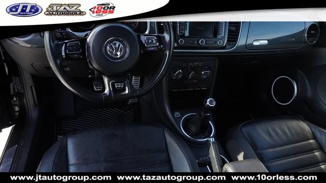 Used 2012 Volkswagen Beetle 2.0T FWD image 16
