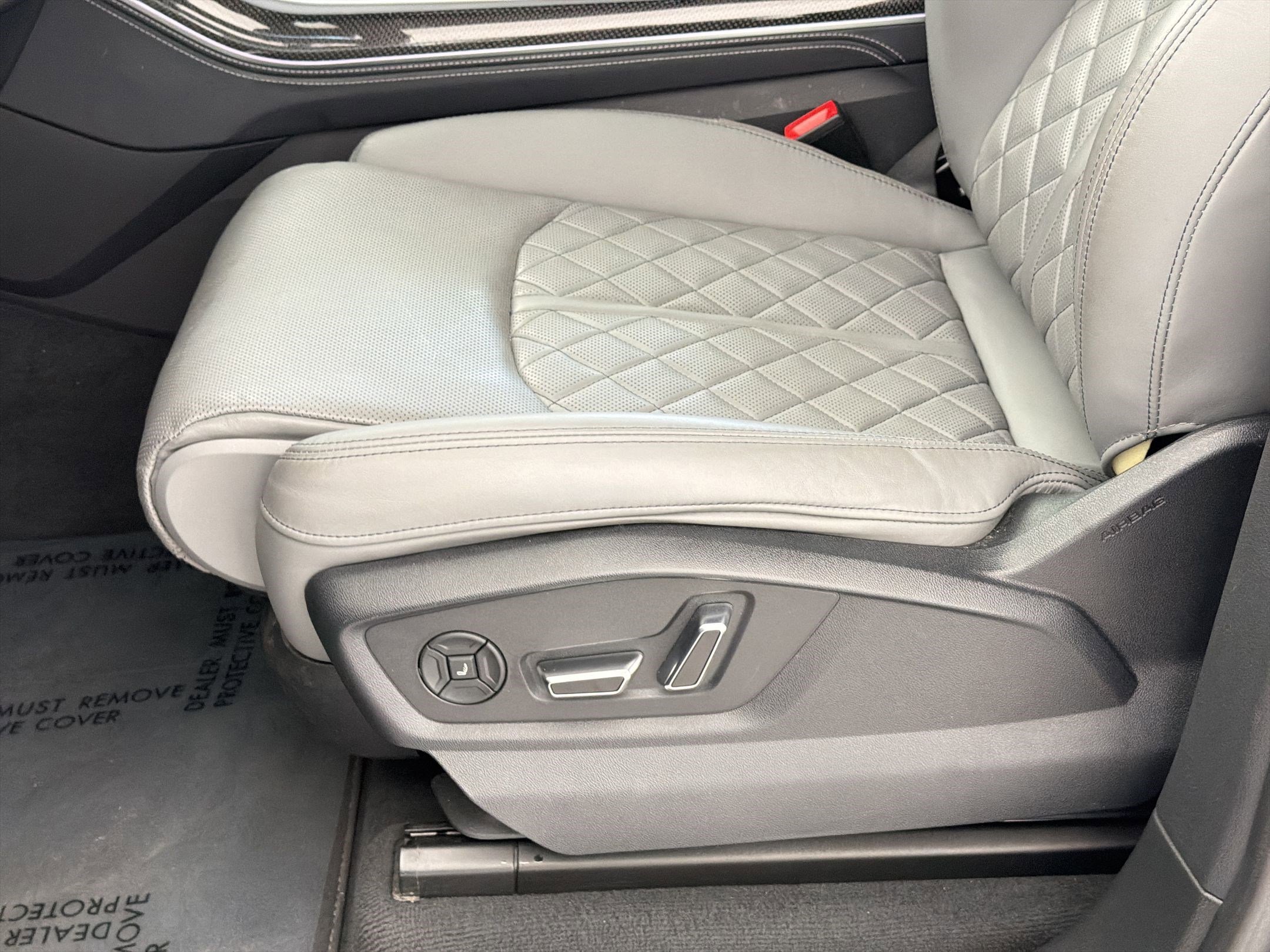 Used 2021 Audi SQ8 Prestige w/ Prestige Package image 14