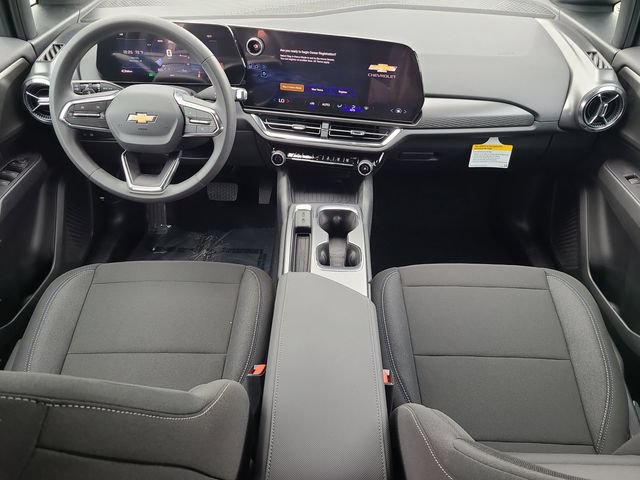 New 2026 Chevrolet Equinox EV LT w/ LPO, Blackout Package FWD image 16